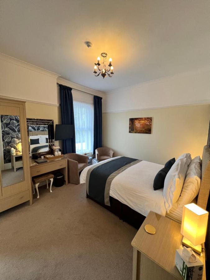 Birkdale Guest House Шанклин Екстериор снимка