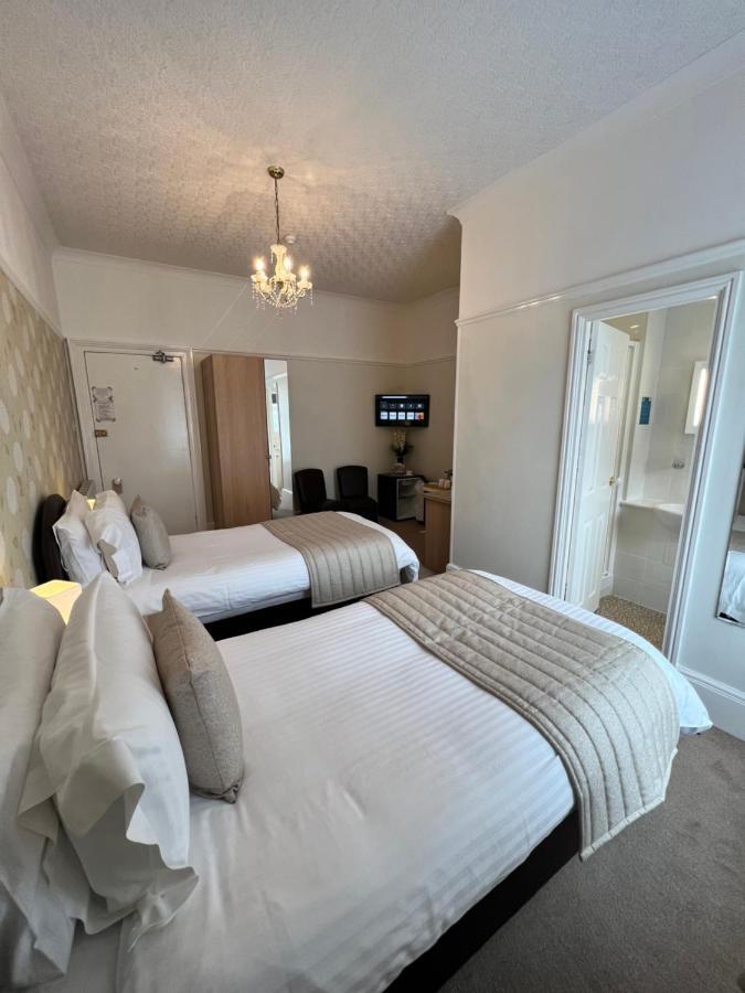 Birkdale Guest House Шанклин Екстериор снимка