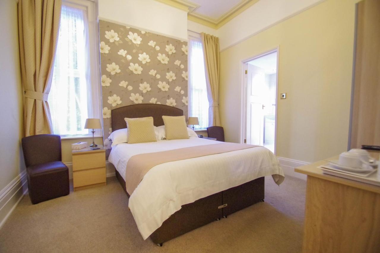 Birkdale Guest House Шанклин Екстериор снимка
